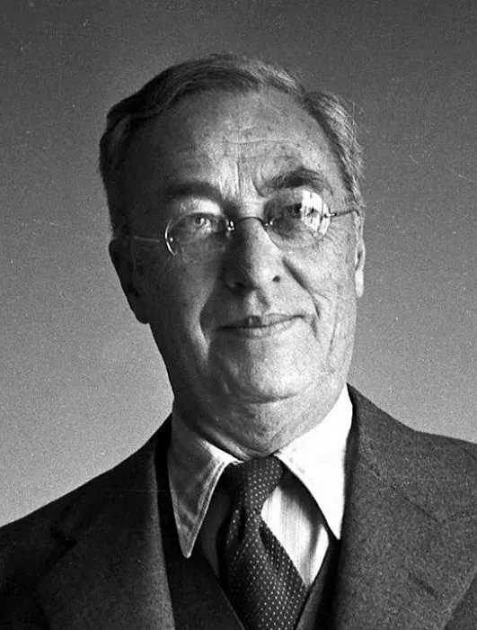Ritratto di Vasilij Kandinskij (1866 – 1944)