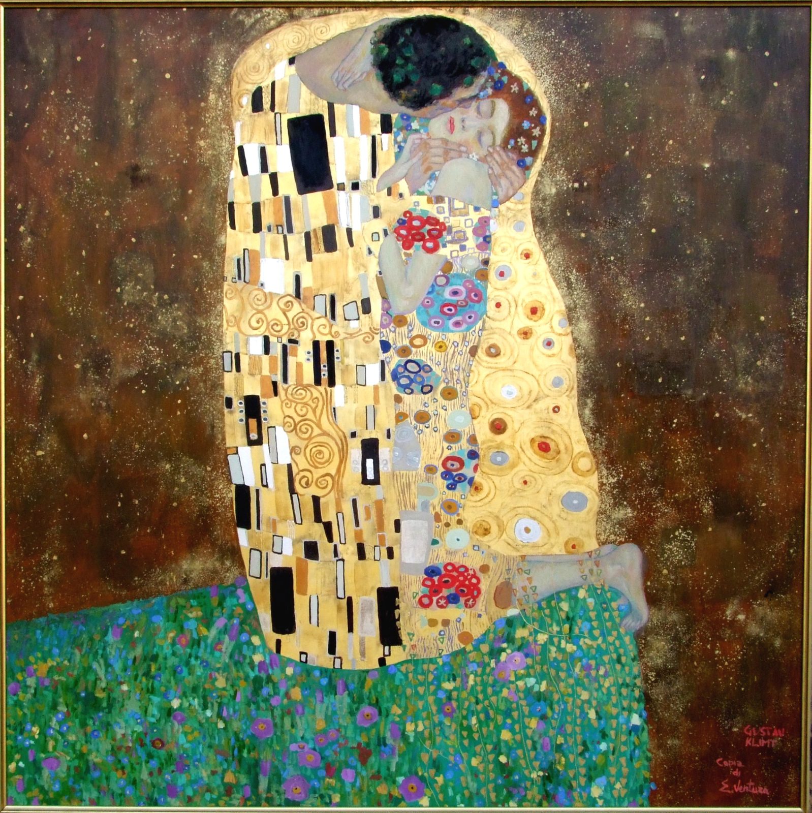 Il Bacio di Gustav Klimt — falso d'autore dipinto a mano da Emilio Ventura, Olio e foglia d'oro su tavola, 100x100 cm